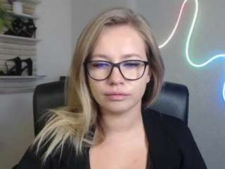 Holly Milk camsoda holly95love