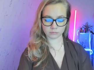 holly95love camsoda