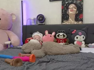 Jenie-Fire's Live Sex Cam Show