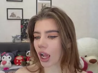Jenie-Fire's Live Sex Cam Show