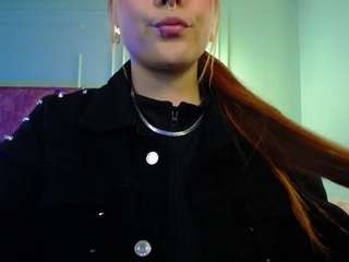 layna-cold webcam