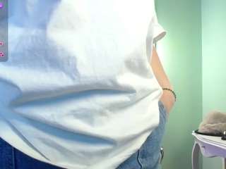 LaynaJucyBoobs