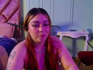 LaynaJucyBoobs