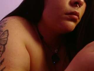 LaynaJucyBoobs