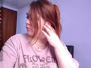 VANEBIGBOOBS's Live Sex Cam Show