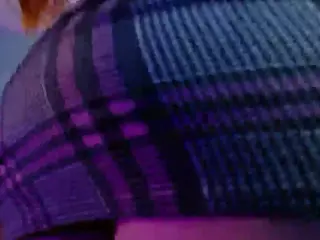 LaynaFuckBoobs's Live Sex Cam Show