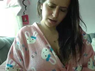 SweetKattie's Live Sex Cam Show