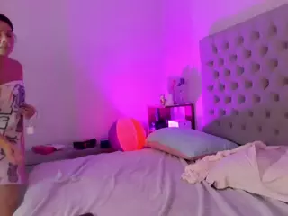 Amy-Ruiz's Live Sex Cam Show