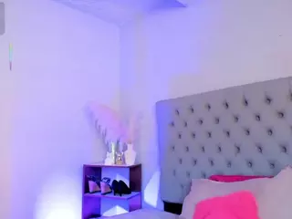 Amy-Ruiz's Live Sex Cam Show