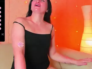athena-starryy's Live Sex Cam Show