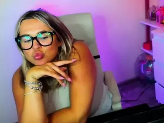 DianaGoddess87's Live Sex Cam Show