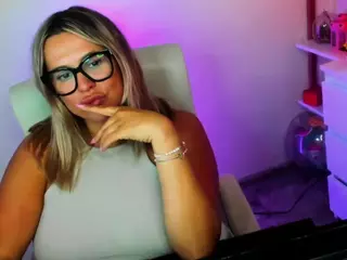 DianaGoddess87's Live Sex Cam Show