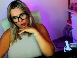 DianaGoddess87's Live Sex Cam Show