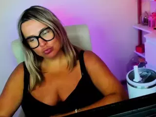 DianaGoddess87's Live Sex Cam Show