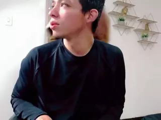 leo-andmilly's Live Sex Cam Show
