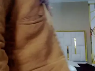 leo-andmilly's Live Sex Cam Show