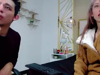 leo-andmilly's Live Sex Cam Show