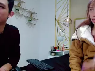 leo-andmilly's Live Sex Cam Show