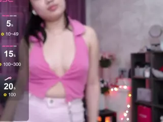 SainaLu's Live Sex Cam Show