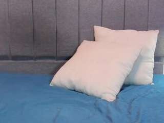 Saraah-Cooper live cam preview