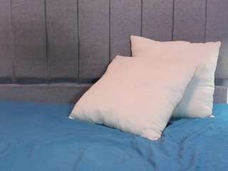 Saraah-Cooper live cam preview