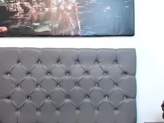 Saraah-Cooper's Live Sex Cam Show