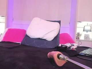 alicepipper webcam model