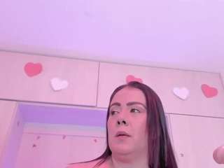 Live Sex Chat with ALICIA (@alicepipper)