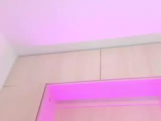 AlicePipper's Live Sex Cam Show