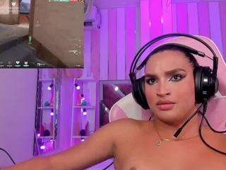 kylievictoria webcam