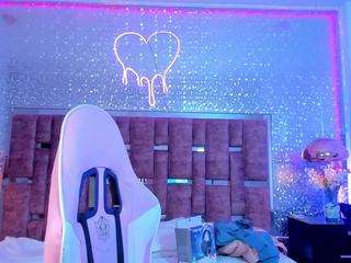  kylievictoria chat room