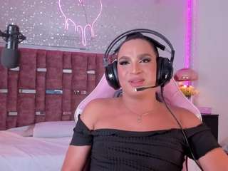 kylievictoria Live Webcam on CamSoda