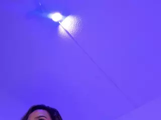 KylieVictoria's Live Sex Cam Show