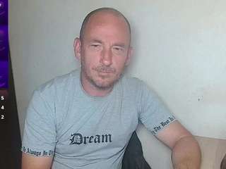 JohanBarker live cam preview