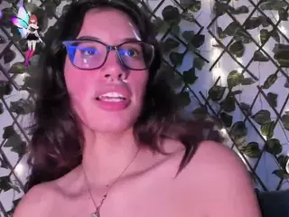 Coralinesanchez's Live Sex Cam Show