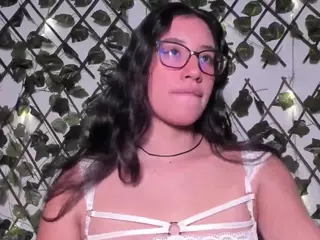 Coralinesanchez's Live Sex Cam Show