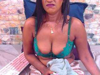 eroticsexystripper's live room