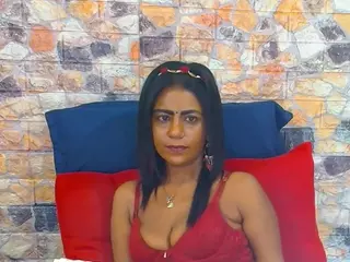 EroticSexyStripper's Live Sex Cam Show