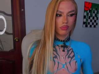 gigibadassxx Live Webcam on CamSoda