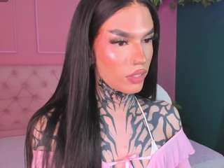 gigibadassxx Live Webcam on CamSoda