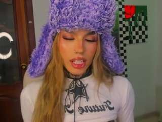  gigibadassxx chat room