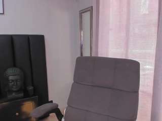  gigibadassxx chat room