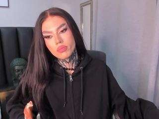  gigibadassxx chat room