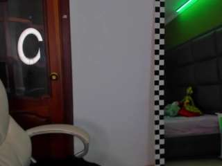  gigibadassxx chat room