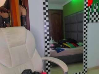 gigibadassxx Live Webcam on CamSoda