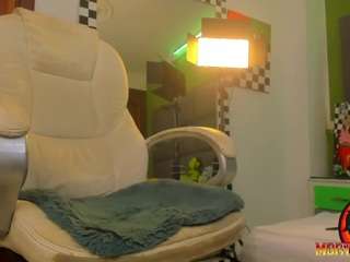  gigibadassxx chat room