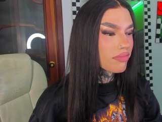  gigibadassxx chat room