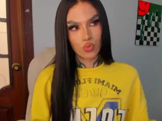 gigibadassxx's Live Sex Cam Show