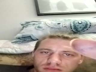 kristoferbeach1 Live Webcam on CamSoda
