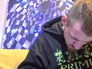 kristoferbeach1's CamSoda show and profile